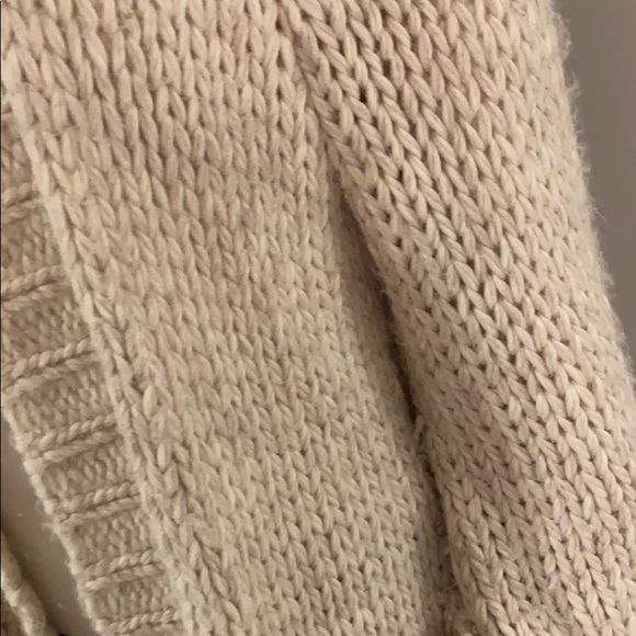 Volcolm Knit Cardigan - Picture 5 of 9